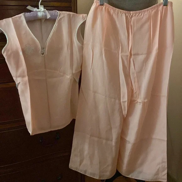Vintage Little Duchess lounge pj set peach silk small crop pant high rise - Picture 8 of 12